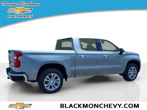 Used 2025 Chevrolet Silverado 1500 LTZ image 3