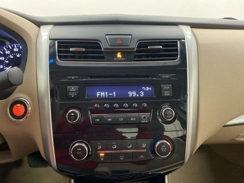 Used 2013 Nissan Altima 2.5 S image 11