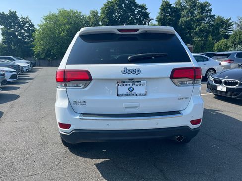 Used 2020 Jeep Grand Cherokee Limited AWD/4WD image 6