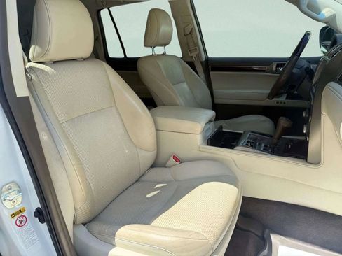 Used 2018 Lexus GX 460 Luxury image 8