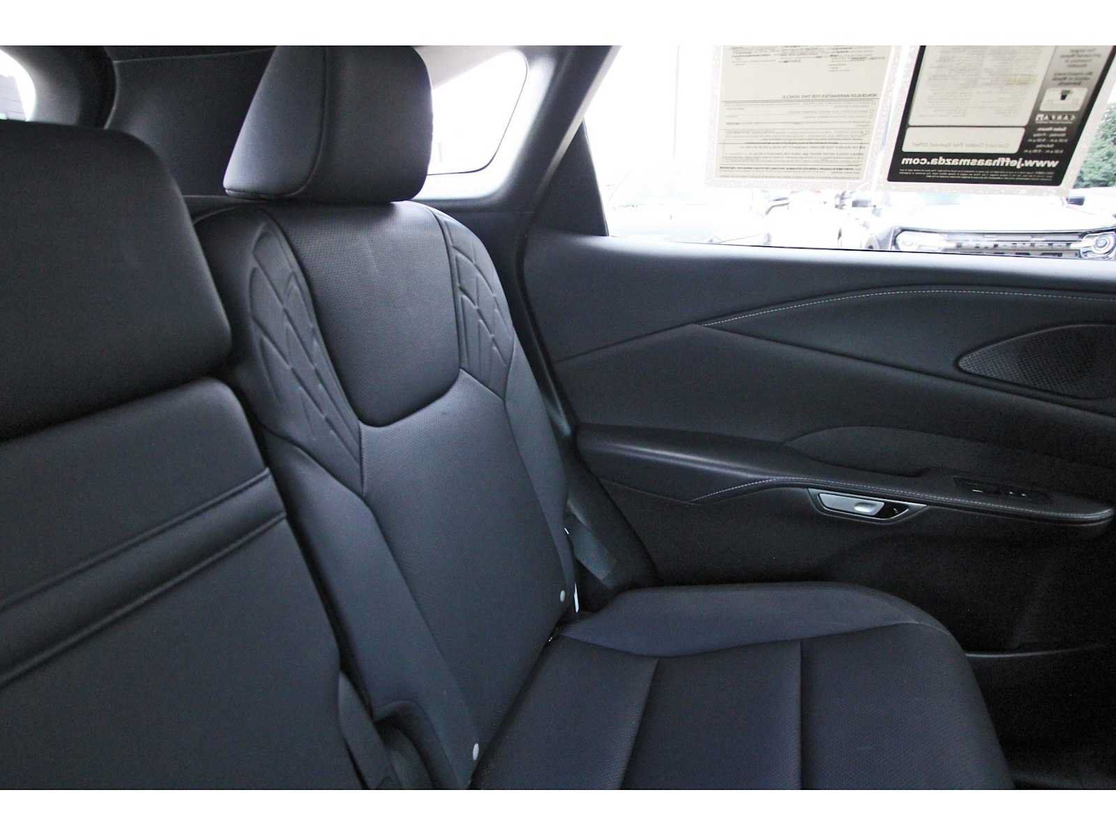 Used 2025 Lexus RX 350 Premium w/ Convenience Package FWD image 10