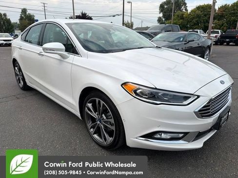 Used 2017 Ford Fusion Titanium FWD image 3