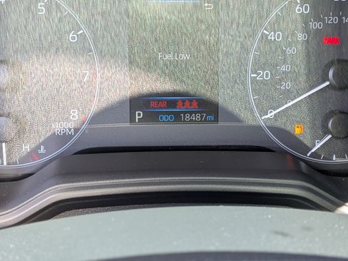 Used 2024 Toyota Corolla LE FWD image 27
