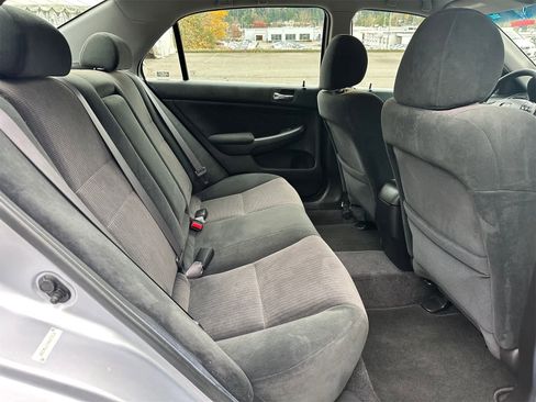 Used 2004 Honda Accord LX image 12