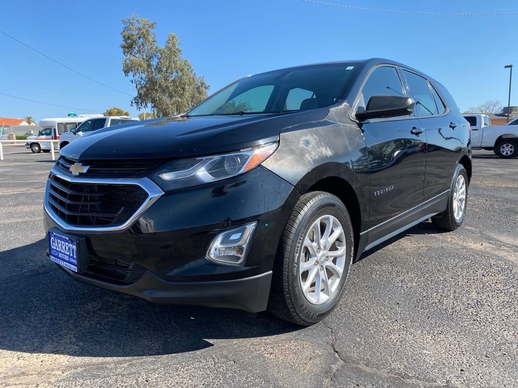 Used 2018 Chevrolet Equinox LS FWD image 2