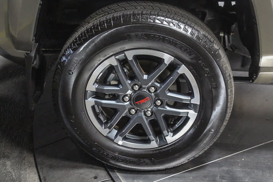Used 2024 Toyota Tacoma TRD Sport RWD image 10