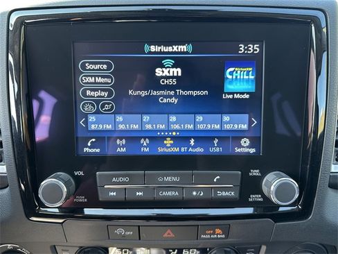 Used 2024 Nissan Frontier SL w/ Technology Package image 25