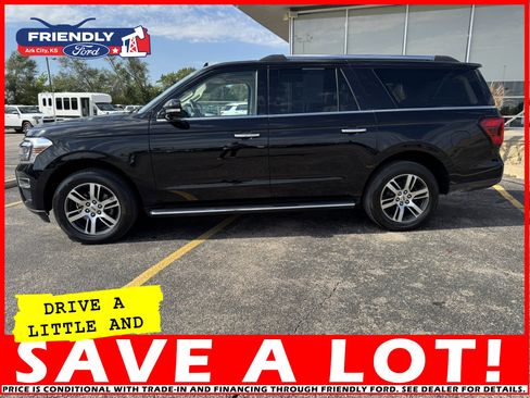 Used 2023 Ford Expedition Max Limited image 2