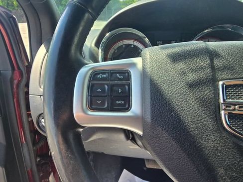 Used 2017 Dodge Grand Caravan GT FWD image 28