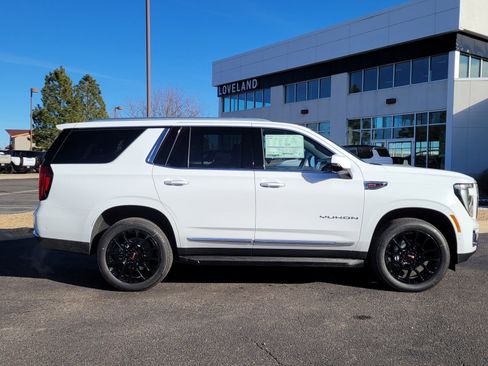 New 2026 GMC Yukon Elevation image 2