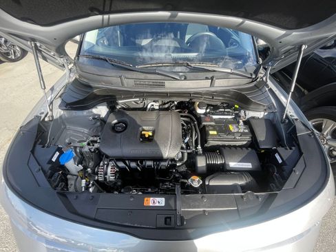 Used 2025 Kia Soul LX w/ LX Technology Package image 37