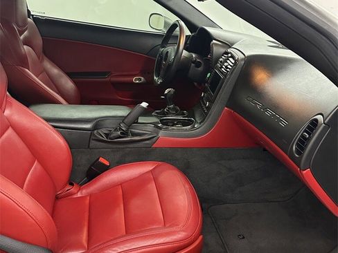 Used 2012 Chevrolet Corvette Grand Sport w/ 2LT Preferred Equipment Group image 30