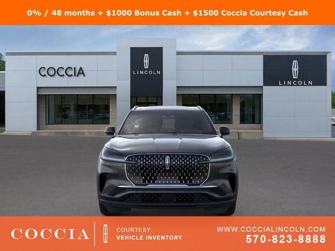 New 2025 Lincoln Aviator AWD image 6