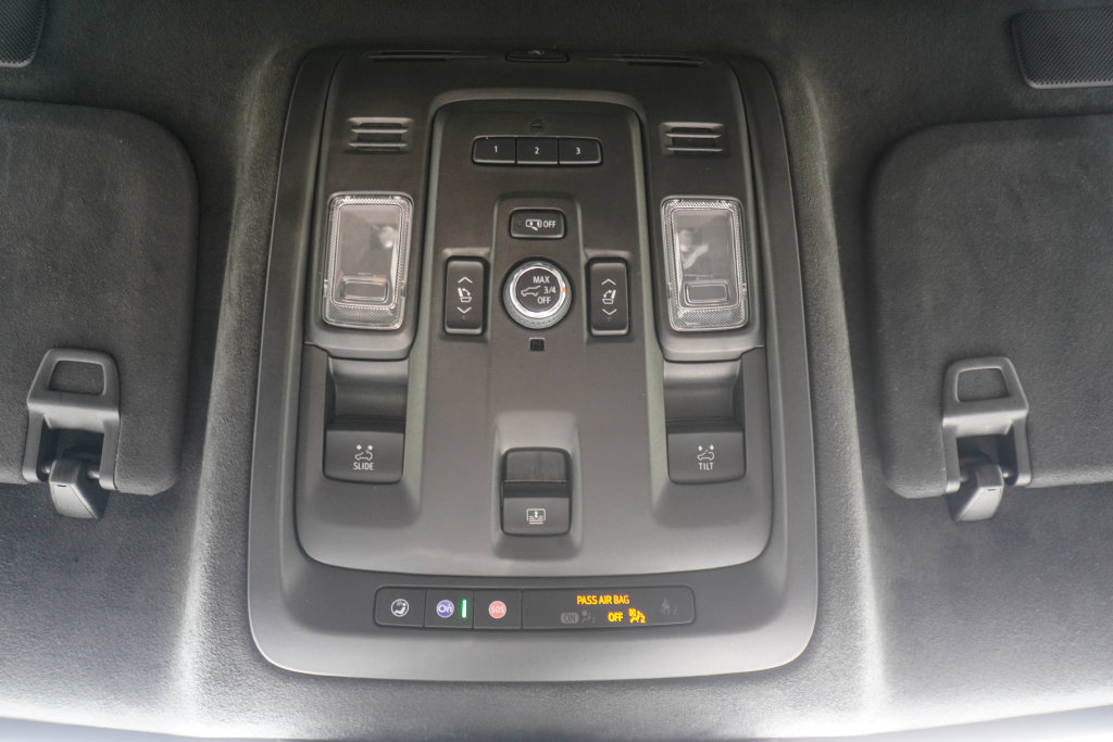 Used 2023 Cadillac Escalade V AWD/4WD image 30