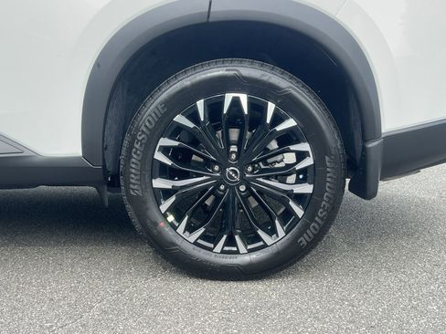New 2026 Nissan Rogue Dark Armor FWD image 27