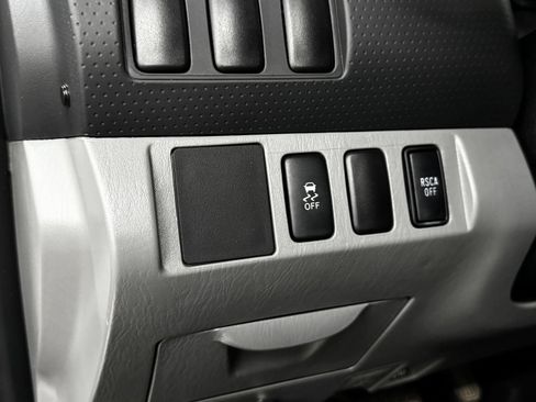 Used 2015 Toyota Tacoma 4x4 Access Cab V6 image 24