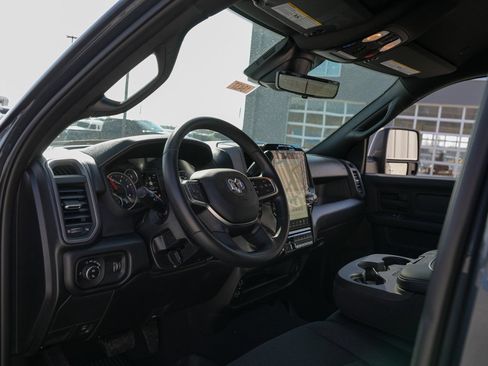 New 2026 RAM 2500 Warlock AWD/4WD image 13