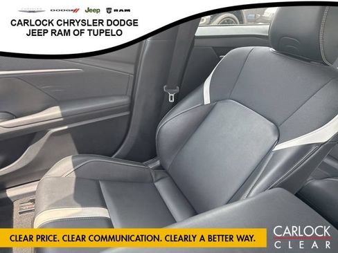 Used 2025 Toyota Camry SE FWD image 25