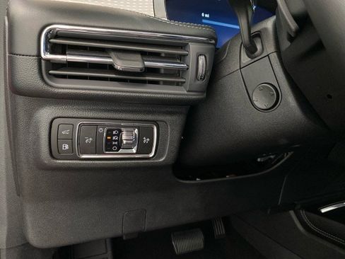 New 2025 Lincoln Corsair Grand Touring w/ Equipment Group 301A image 17