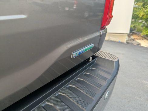 Used 2023 Ford F150 XLT AWD/4WD image 36