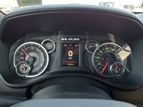 Used 2021 RAM 1500 Big Horn image 16