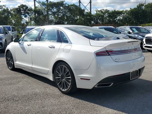 Used 2016 Lincoln MKZ w/ Equipment Group 300A Reserve image 4