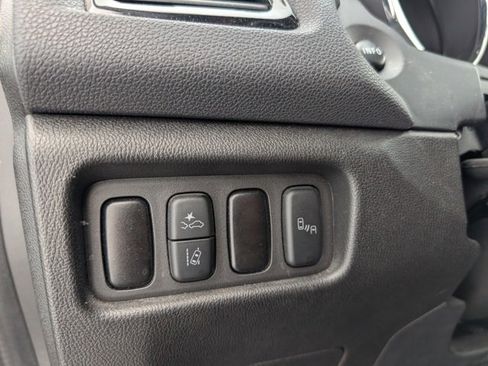 Used 2024 Mitsubishi Outlander Sport ES image 4