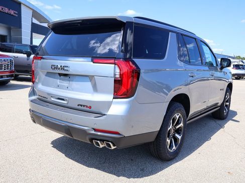 New 2026 GMC Yukon AT4 w/ AT4 Premium Plus Package AWD/4WD image 3