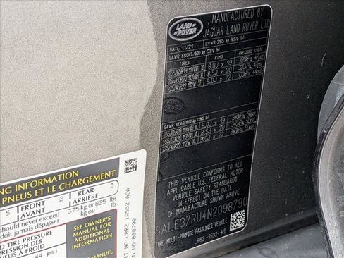 Used 2022 Land Rover Defender 110 X-Dynamic HSE image 28