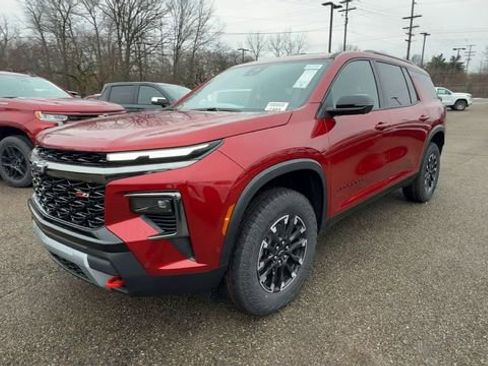 New 2026 Chevrolet Traverse Z71 w/ Enhanced Driving Package image 4