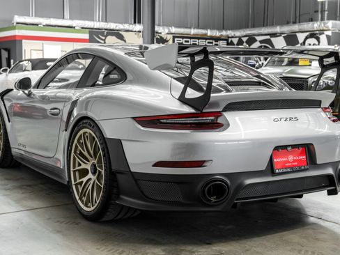 Used 2018 Porsche 911 GT2 RS w/ Weissach Package image 6