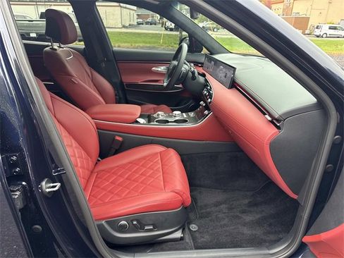 Used 2026 Genesis GV70 3.5T Sport Prestige image 25