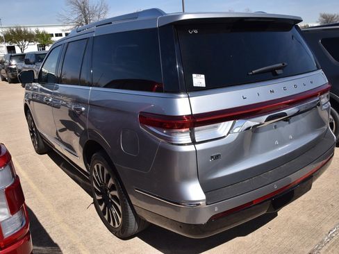 Certified 2023 Lincoln Navigator Black Label image 9