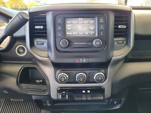 Used 2020 RAM 2500 Tradesman AWD/4WD image 11