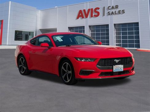 Used 2024 Ford Mustang Coupe image 3