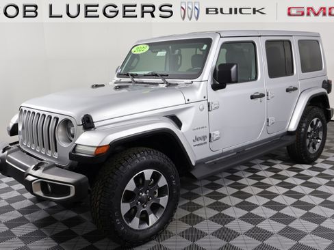 Used 2022 Jeep Wrangler Unlimited Sahara w/ LED Lighting Group image 5