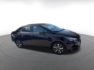 Used 2025 Nissan Versa SV video 2