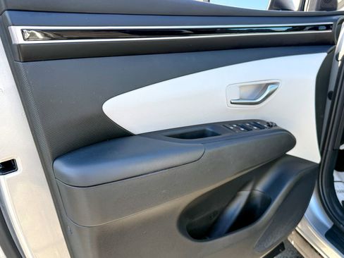 Used 2023 Hyundai Tucson SEL image 16