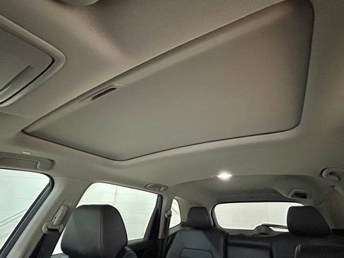 Used 2025 Honda CR-V EX-L image 45