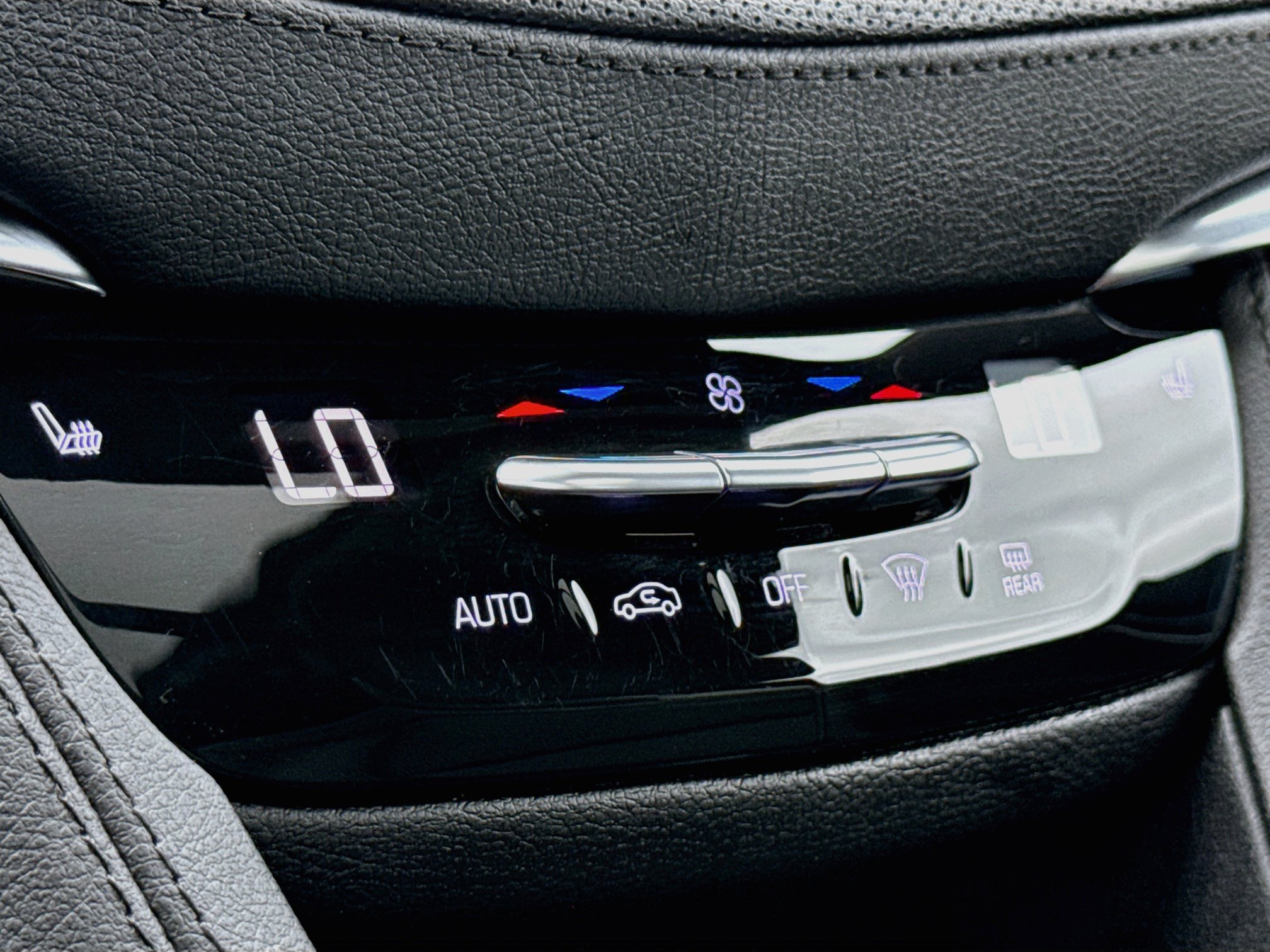 Used 2020 Cadillac XT5 Premium Luxury AWD/4WD image 18