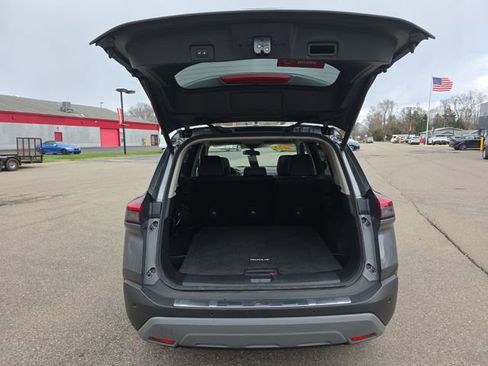 Certified 2023 Nissan Rogue SV w/ SV Premium Package AWD/4WD image 26