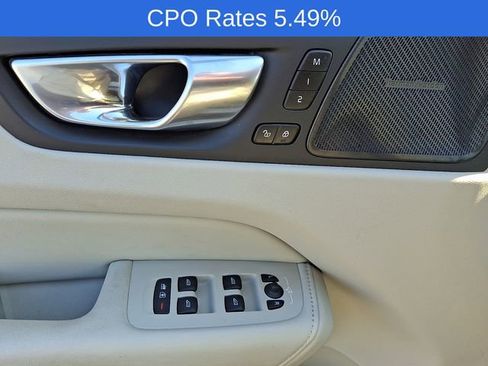 Certified 2023 Volvo XC60 B5 Ultimate w/ Climate Package AWD/4WD image 15