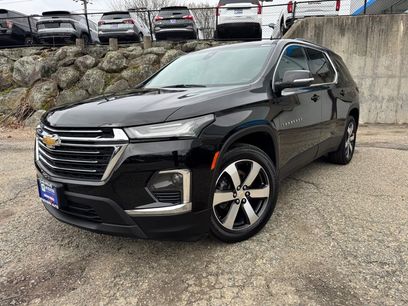 Used 2023 Chevrolet Traverse LT w/ LT Premium Package