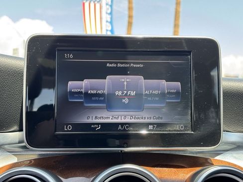 Used 2015 Mercedes-Benz C 300 4MATIC Sedan image 21
