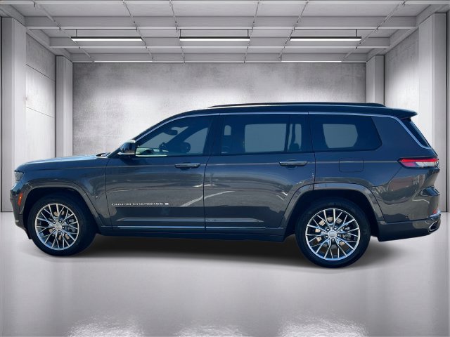 Used 2024 Jeep Grand Cherokee L Summit w/ Advanced Protech Group IV AWD/4WD image 6