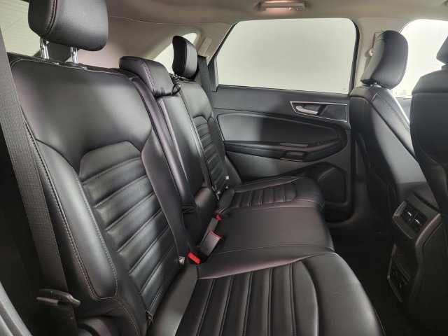 Certified 2024 Ford Edge SEL w/ Convenience Package AWD/4WD image 17