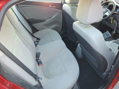 Used 2016 Hyundai Accent SE image 5
