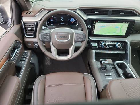 New 2026 GMC Sierra 1500 Denali w/ Denali Reserve Package AWD/4WD image 17