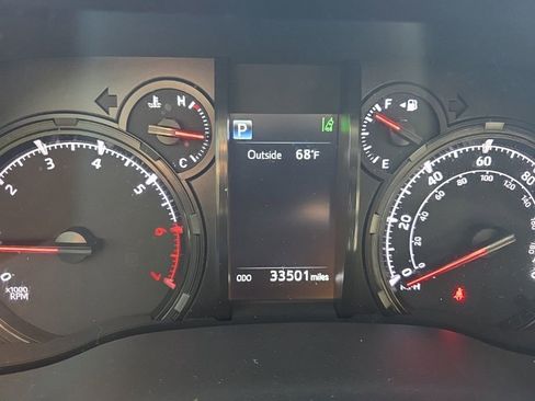 Used 2024 Toyota 4Runner SR5 image 28