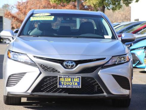 Certified 2019 Toyota Camry SE FWD image 4